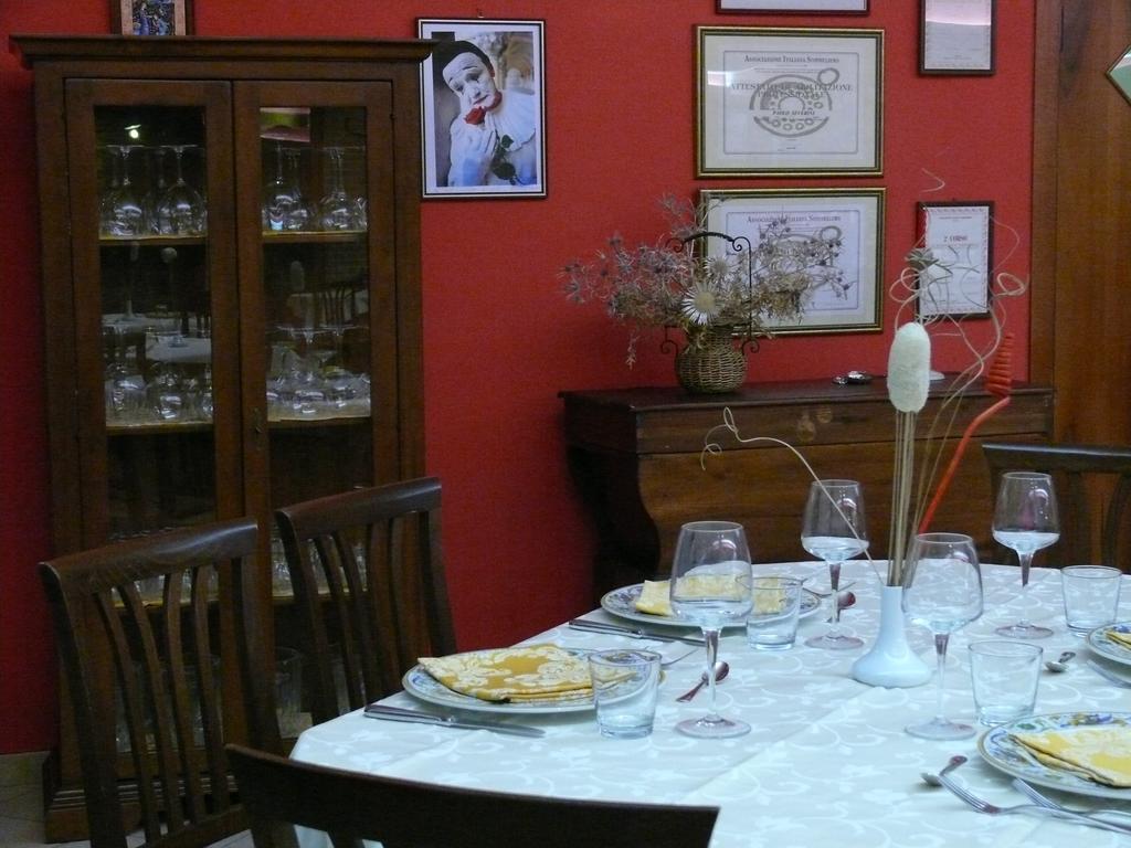 Hotel Due Torri San Severino Marche Zewnętrze zdjęcie